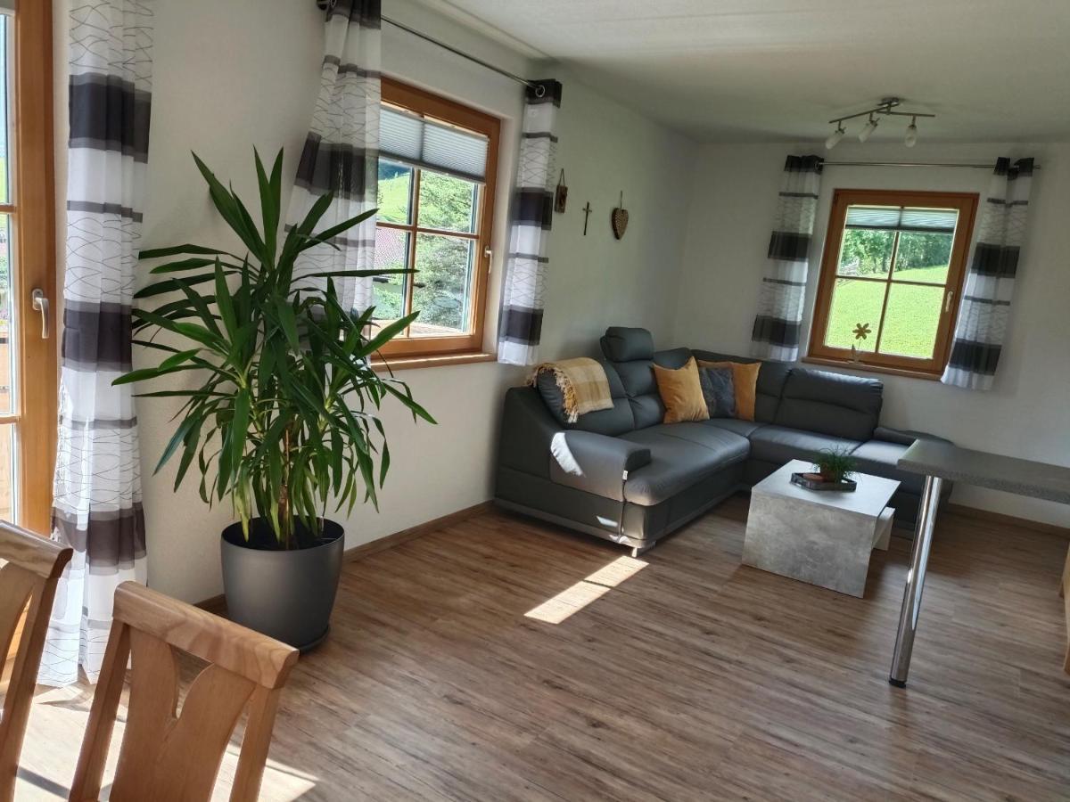 Haus Gipfelblick Apartment Lermoos